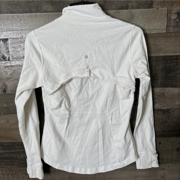 SOLD Lululemon Define Jacket 12 - Picture 4 of 7